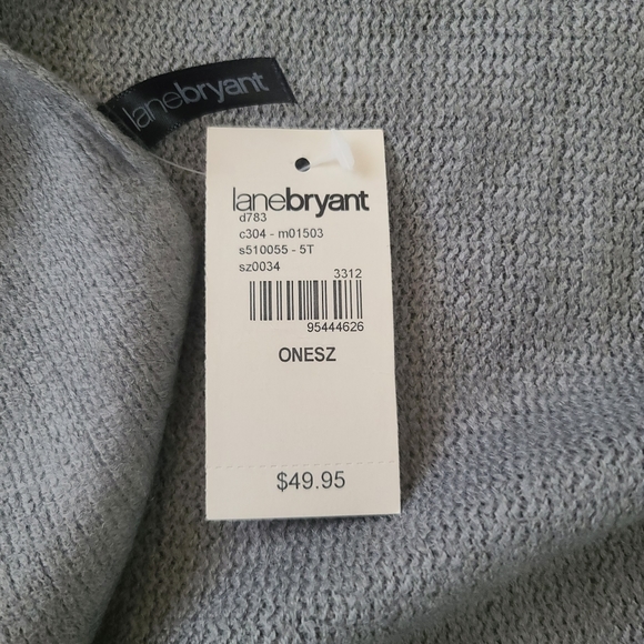 New Lane Bryant Gray Fringe Poncho. - Picture 4 of 5